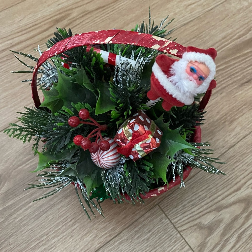 Vintage Christmas Basket With Flocked Santa